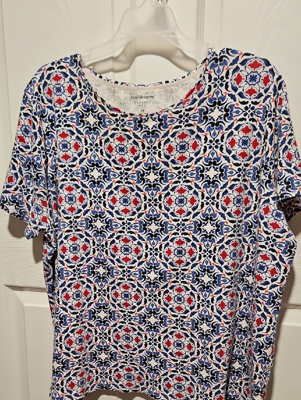 croft & barrow Navy, Red & White Geometric Short Sleeve Tee